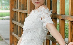 小东西你喷的到处都是文字